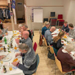 Impressionen vom 1. Social Dining im Amt Hürup: In der Begegnungsstätte in Husby trafen sich am 17.11.24 ehrenamtlich Engagierte zu einem ganz besonderen Abend, zu dem sie von der Vereinsmeierei von BobenOp eingeladen worden waren.