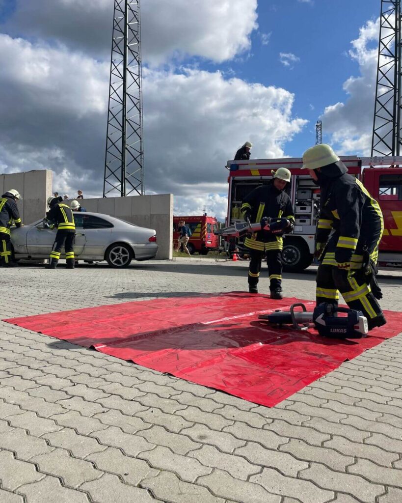 Impressionen von "Verein(t) feiern" 2025, dem Amtsfeuerwehrtag mit Ehrenamtsmesse