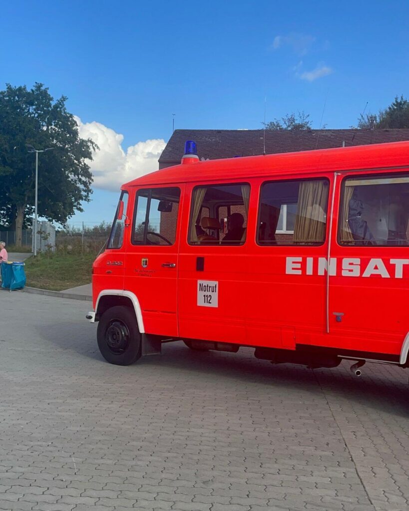 Impressionen von "Verein(t) feiern" 2025, dem Amtsfeuerwehrtag mit Ehrenamtsmesse